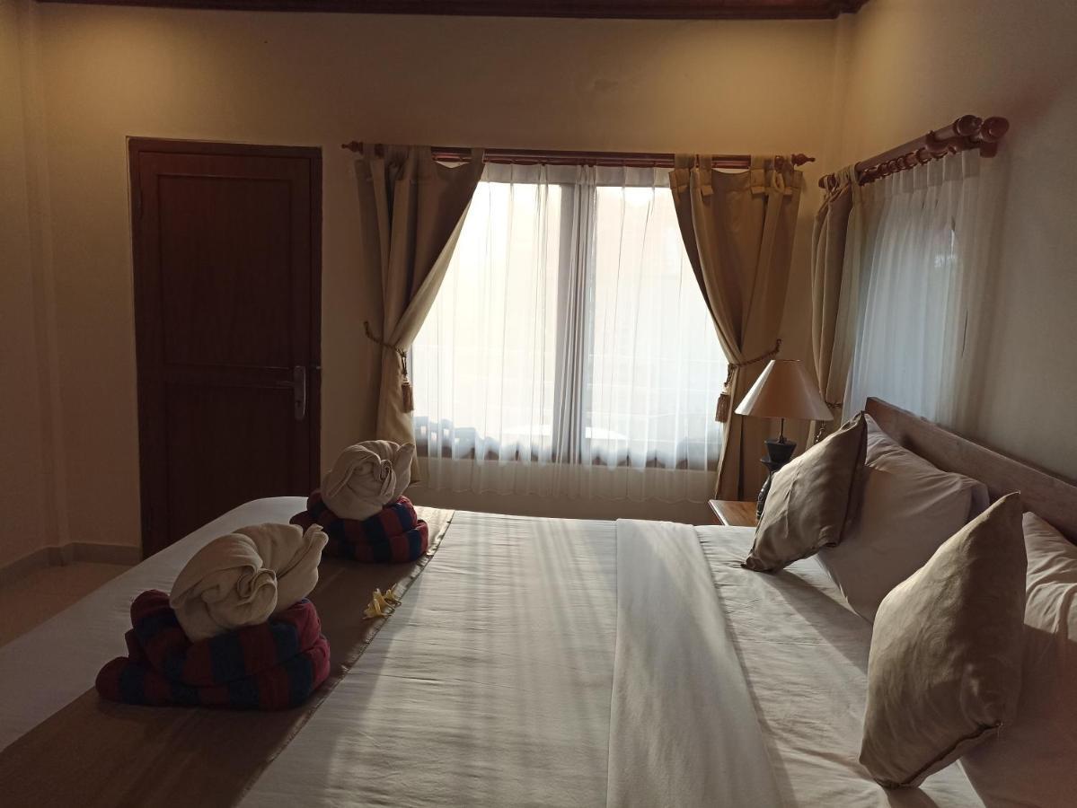 Kusnadi Hotel Legian Eksteriør billede