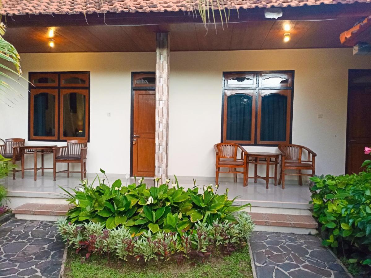 Kusnadi Hotel Legian Eksteriør billede