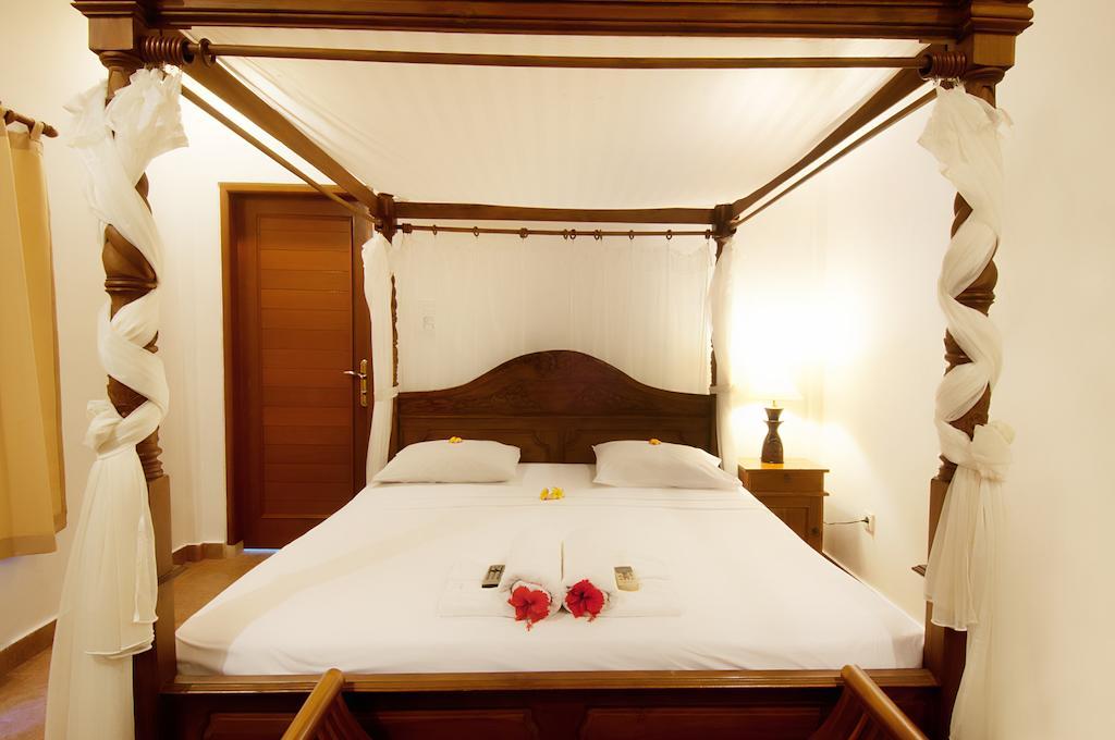 Kusnadi Hotel Legian Eksteriør billede