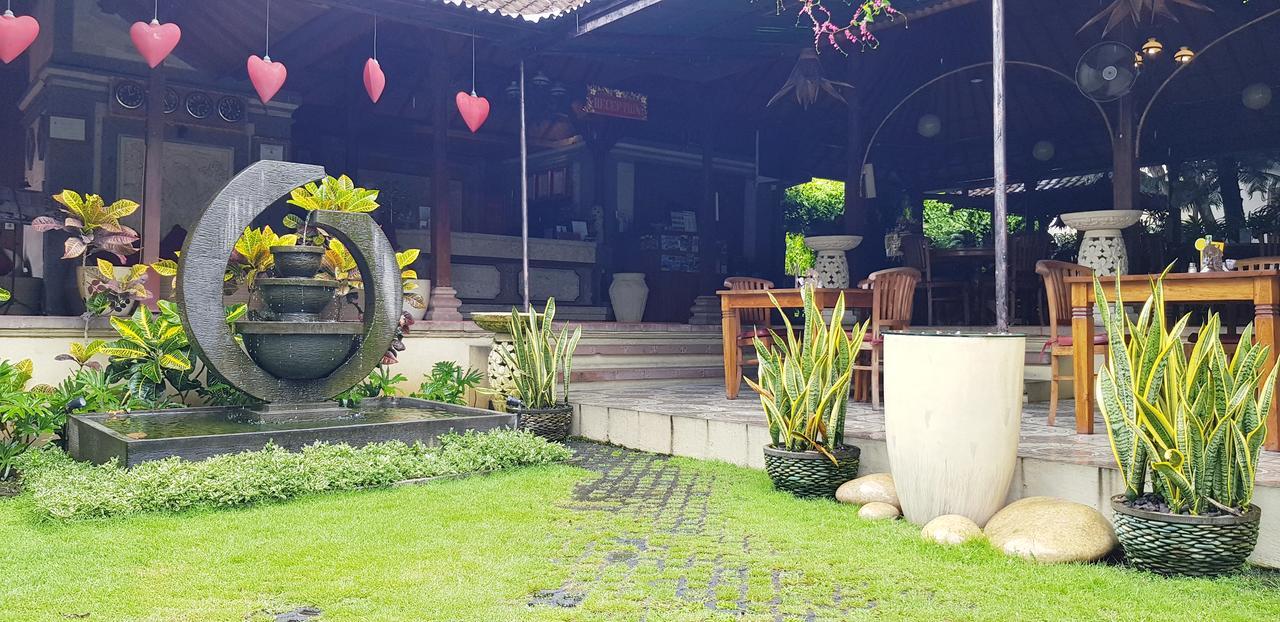 Kusnadi Hotel Legian Eksteriør billede