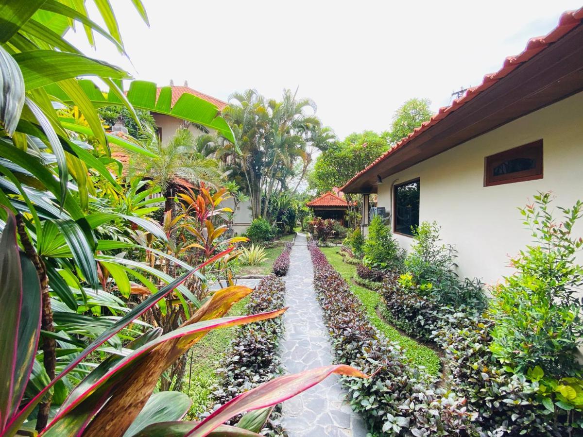 Kusnadi Hotel Legian Eksteriør billede